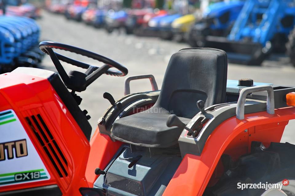 Hinomoto CX18 4x4 18 Tajęcina