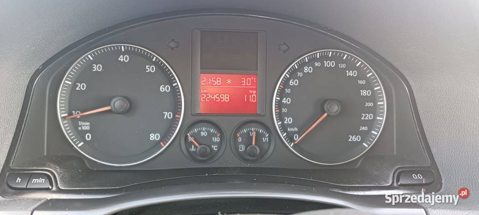 Sprzedam VW Volkswagen Golf V 16 Fsi 16V benzyna Brodnica