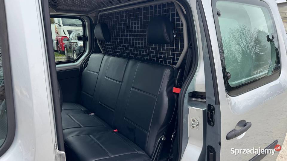 Renault Kangoo 15 dCi 2021 światła przeciwmgłowe