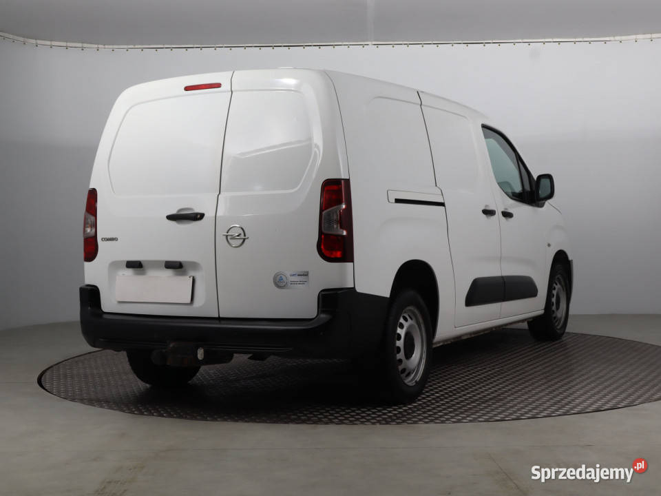 Opel Combo 15 CDTI radio