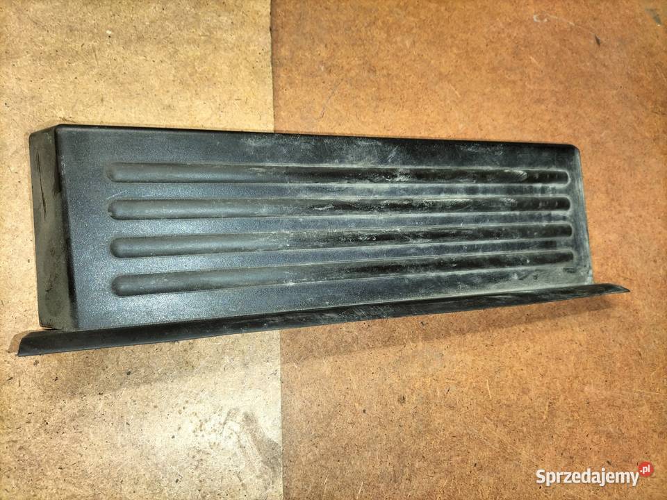 Podstopnica BMW E65 E66 Wersja europejska Koloir Poręba