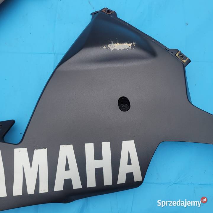 Yamaha R1 RN09 0203 owiewka owiewki bok Nowy Tomyśl