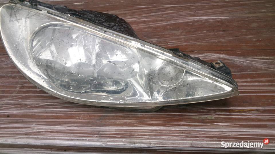 Lampa przednia prawa Peugeot sprzedam