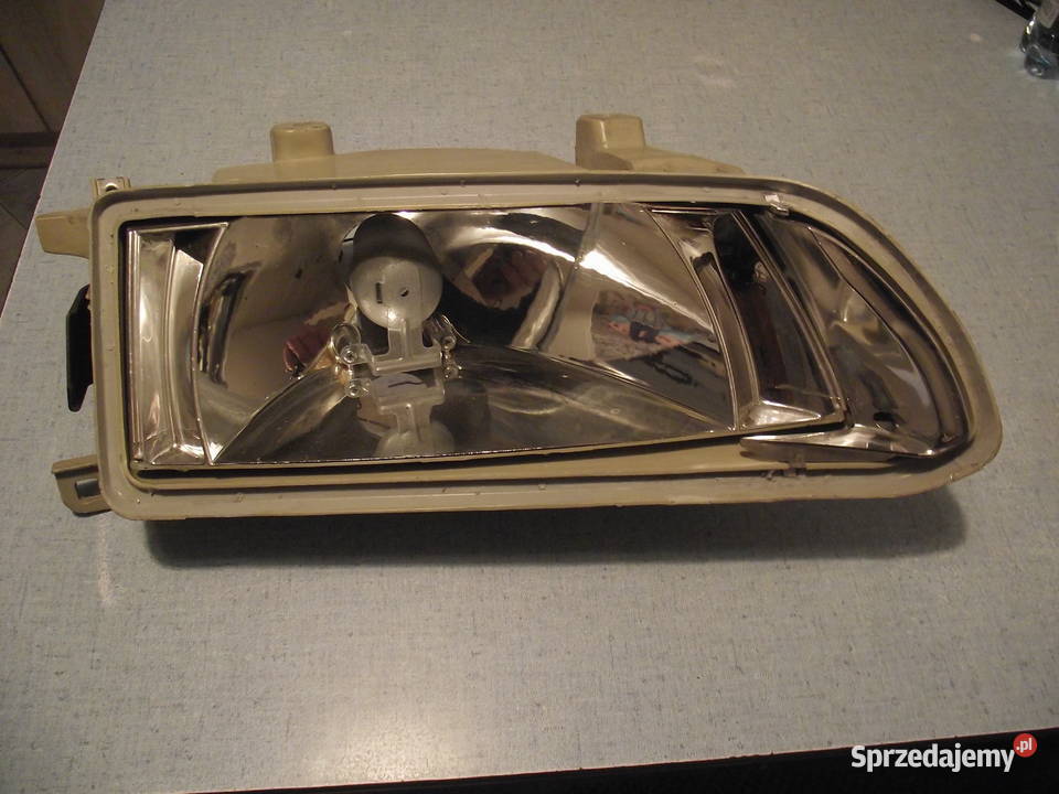 Honda CRX II EE8 Reflektor prawy dolnośląskie Wrocław