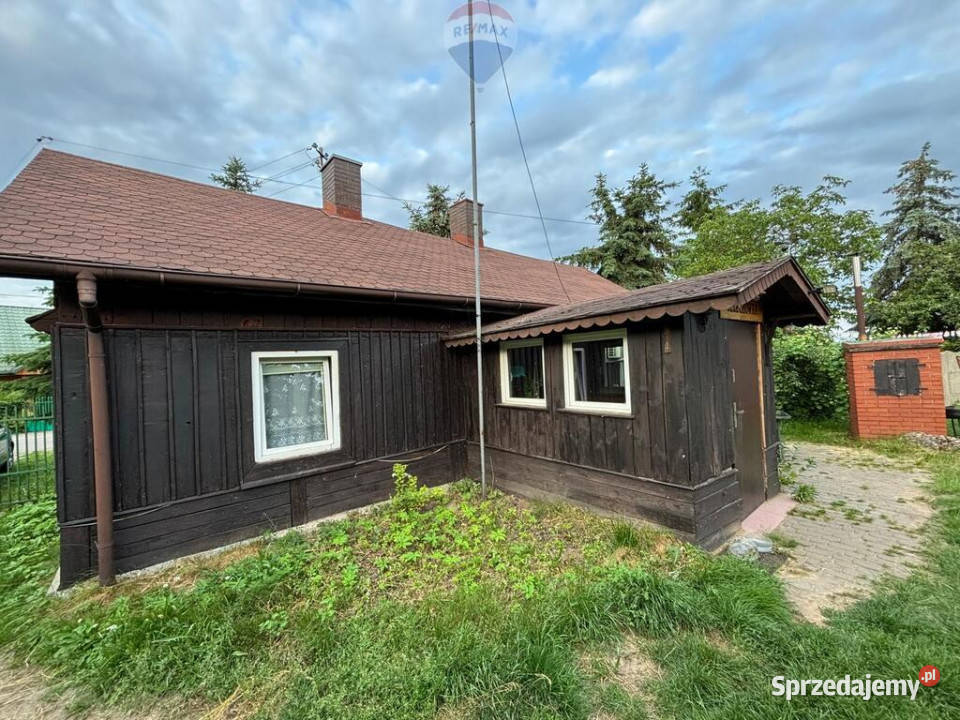 Wiejskie Życie Domek z Ogrodem w Feliksowie