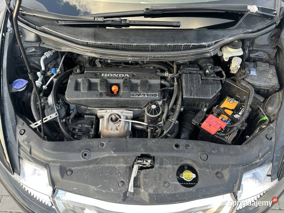 Honda Civic VIII 18 Sprzedam UFO z silnikiem 18 manualna Nowa Sarzyna