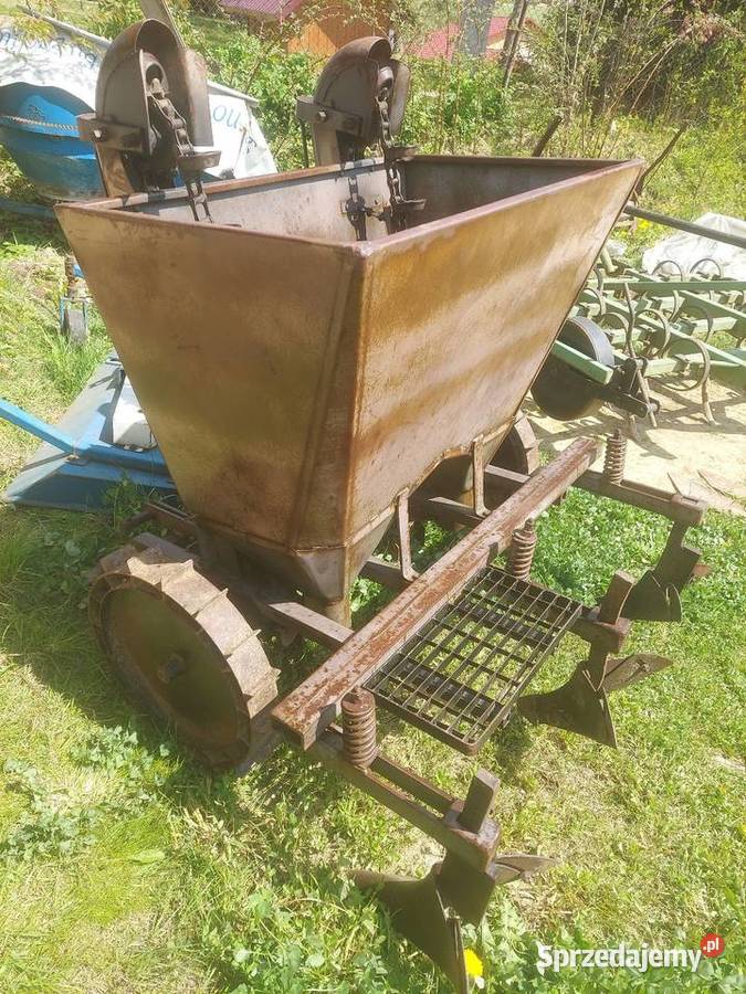 Sadzarka do ziemniaków Siewniki i sadzarki podkarpackie Brzozów