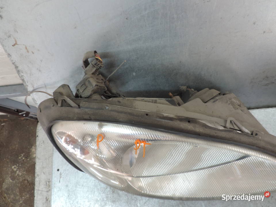 LAMPA PRAWY PRZÓD PRZEDNIA CHRYSLER PT CRUISER sprzedam