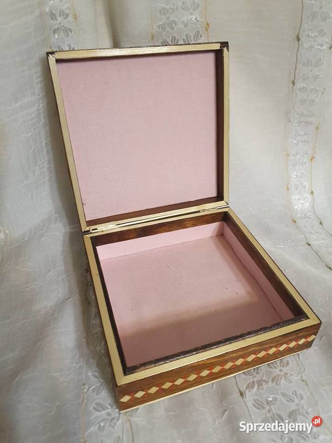 Stara szkatułka pudełko na biżuterię PRL