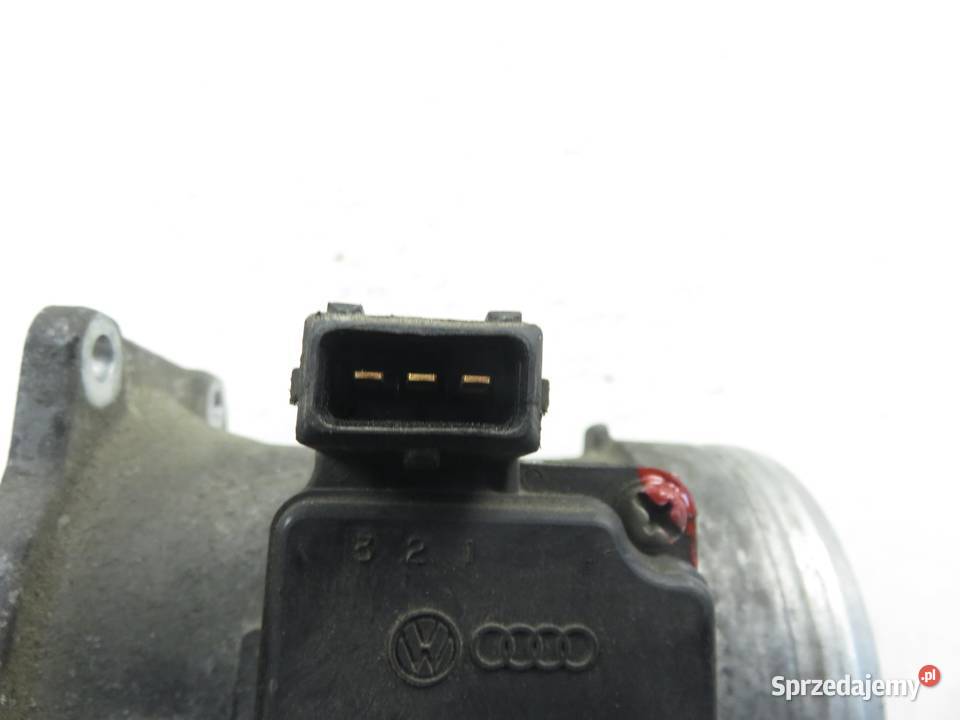 PRZEPŁYWOMIERZ AUDI A4 B5 16 18 037906461B sprzedam
