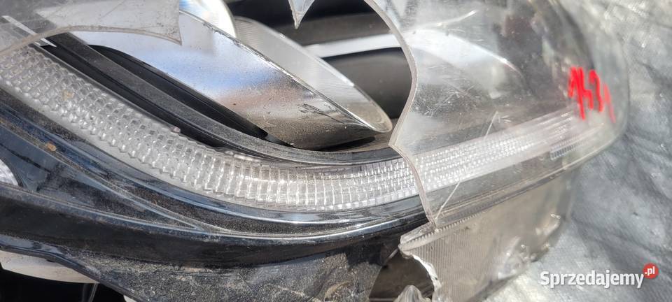 KIA NIRO LIFT PRAWY REFLEKTOR LAMPA PRAWA 1431 osobowe Ruda Śląska