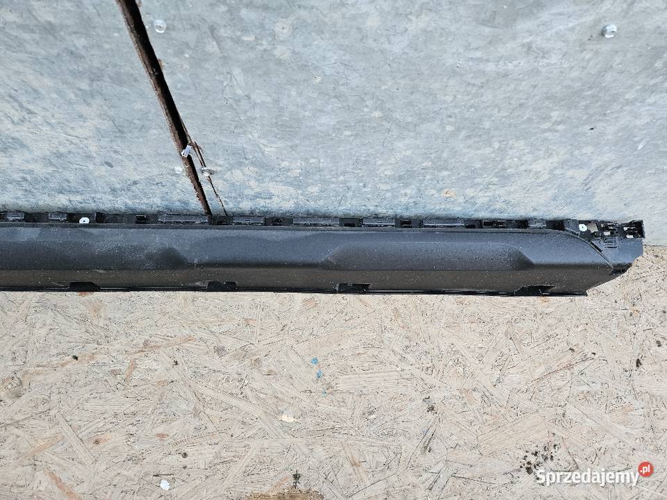 DACIA DUSTER II LISTWA PROGOWA PRAWA PRÓG PRAWY Międzychód sprzedam