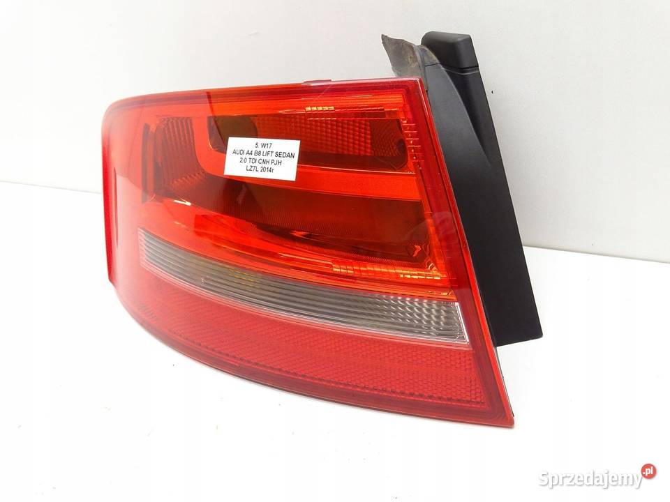 LAMPA LEWA LEWY TYŁ W BŁOTNIK AUDI A4 B8 SEDAN