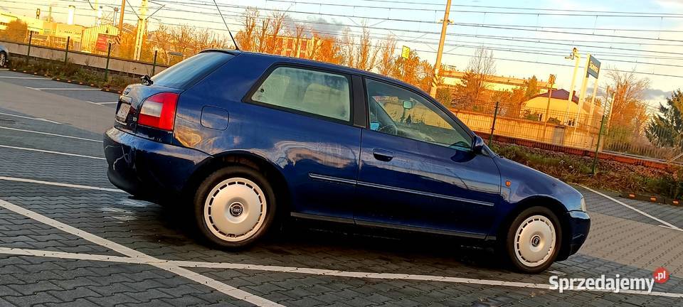 Audi A38LFacelift18 MPI 5V 125 Benzyna Kraków sprzedam