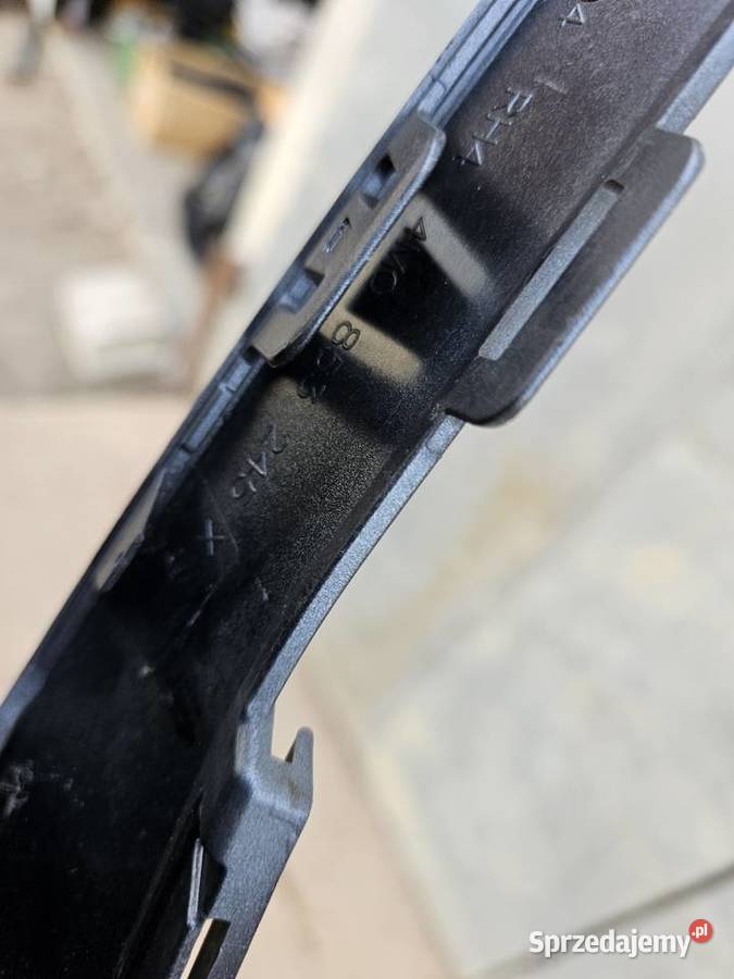 AUDI Q7 4M0 LIFT LISTWA ZDERZAKA PRZÓD 4M0853245 osobowe wielkopolskie Międzychód