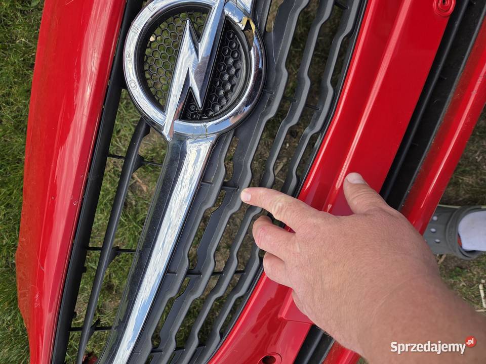 Zderzak przód przedni Opel Corsa E 39003567