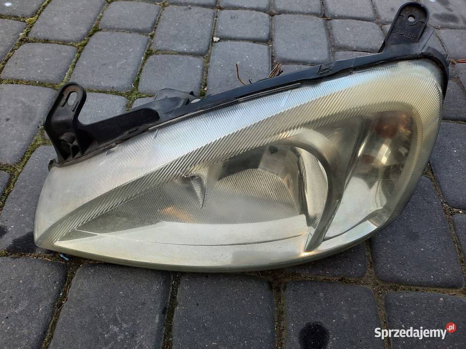 Przednia lewa lampa do corsy c Mieleszyn sprzedam