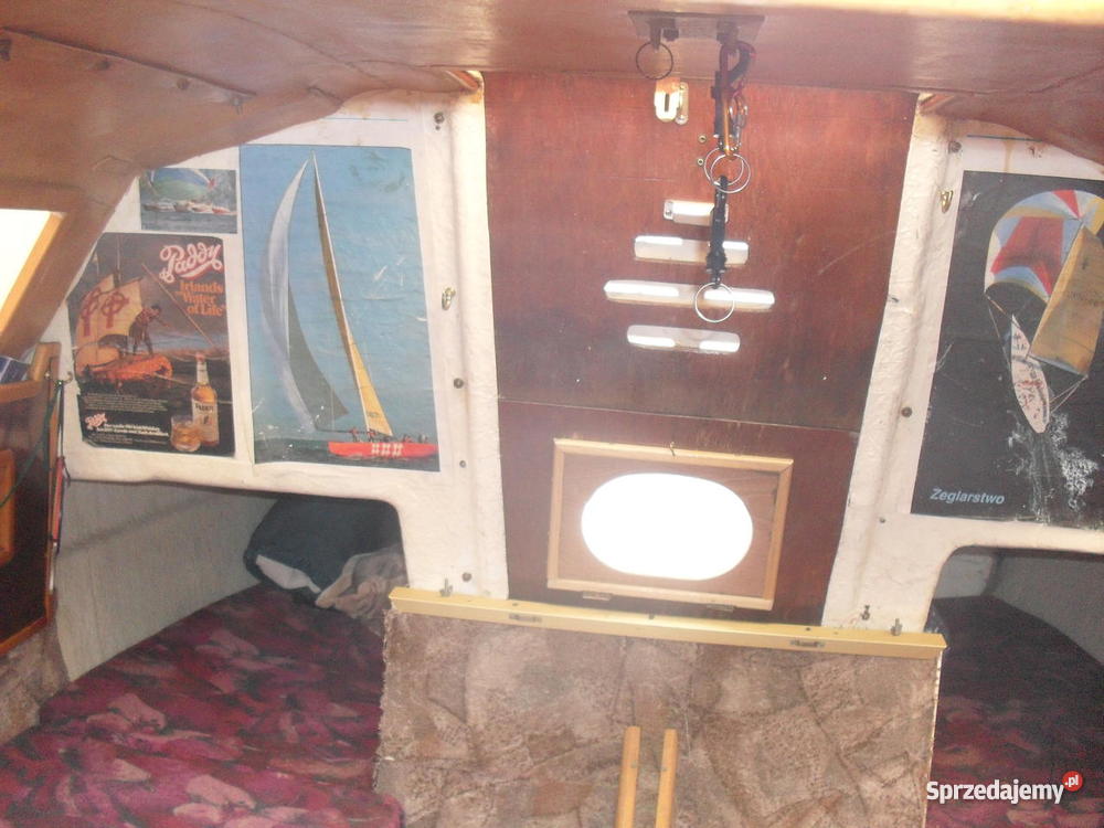 JACHT 2 Z PRZYCZEPĄ I SILNIKIEM I DODATKOWYM WY
