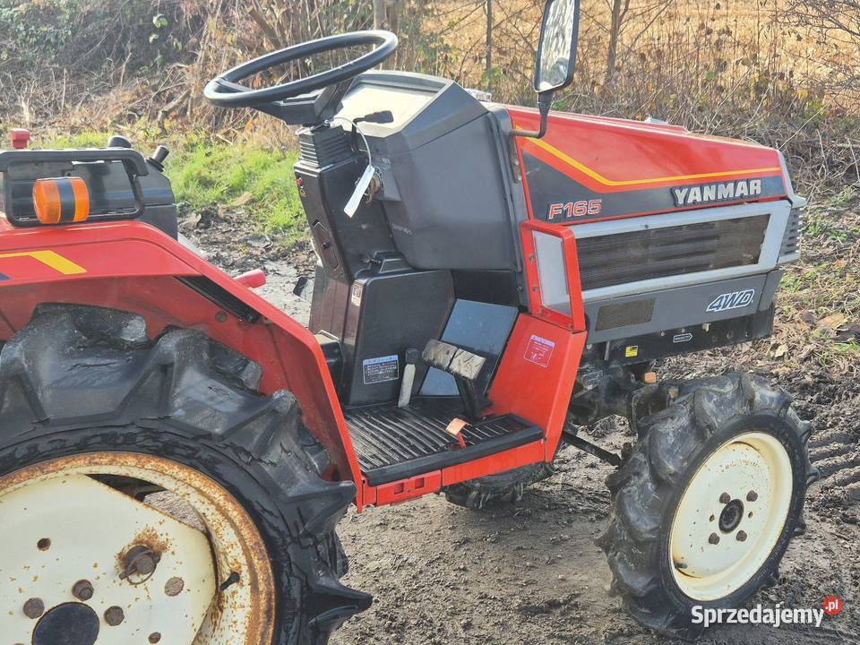 Traktorek traktor YANMAR F165D 16 44 Napęd 4x4 Małuszyn