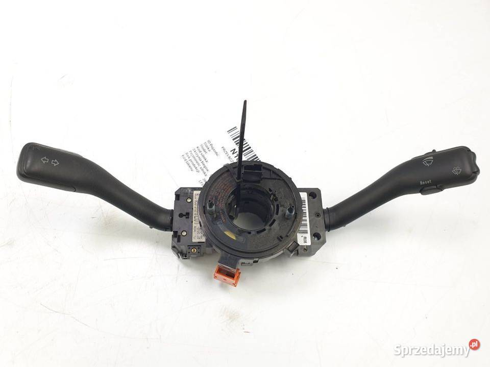 PRZEŁĄCZNIK ZESPOLONY SKODA OCTAVIA I LIFT osobowe kujawsko-pomorskie Lipno