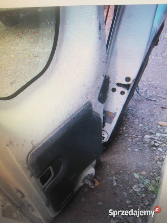RENAULT KANGOO II KANGOO II DRZWI TYŁ LEWE PRAWE Motoryzacja