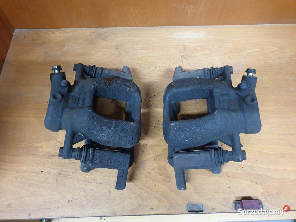 Zaciski przód 407 Sandomierz