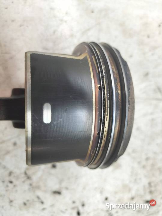 TŁOK KORBOWÓD 72L74 12 TCE Renault Kadjar I 2015 Rok produkcji 2015