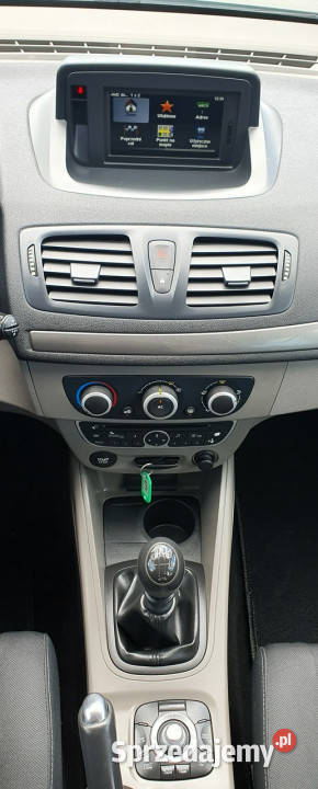 Renault Megane 6 biegówTempomatAlufelgiNowy ASR (kontrola trakcji) Przyszowice