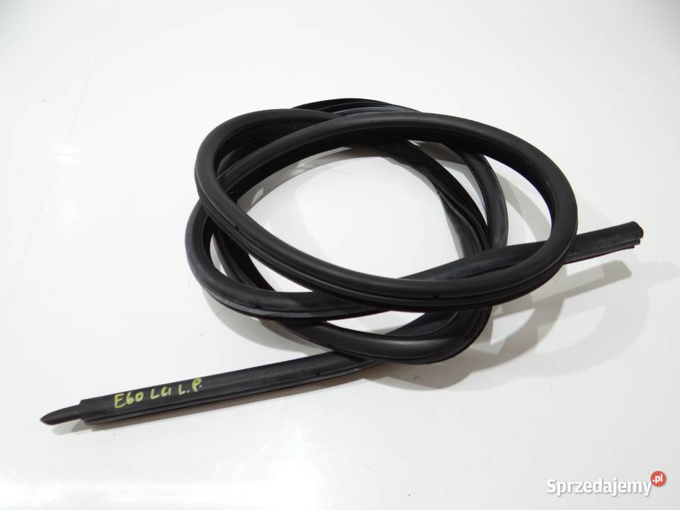 USZCZELKA DRZWI LEWY PRZÓD BMW E60 LCI Strzyżewice