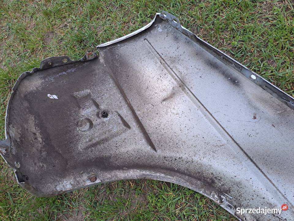 VW golf 2 błotnik prawy przód srebrny osobowe zachodniopomorskie
