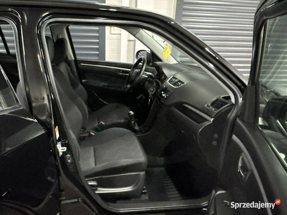 Suzuki Swift 4x4 Nowy Zero Korozji Bez klimatyzacja