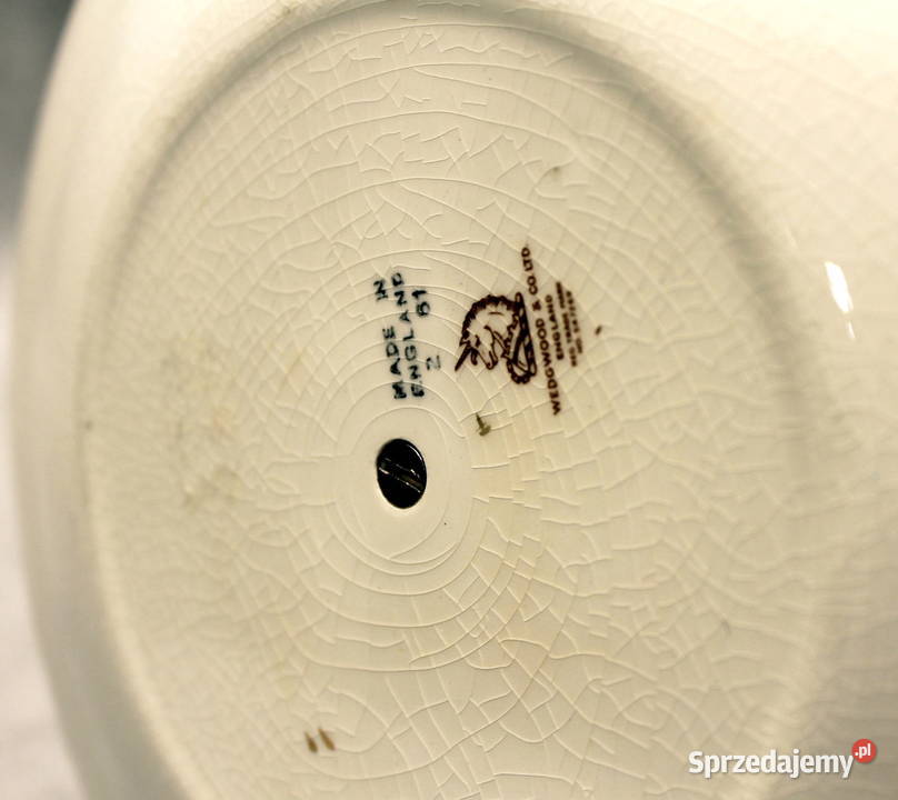 Wedgwood Etażerka II poziomowa ciasto owoce Stargard