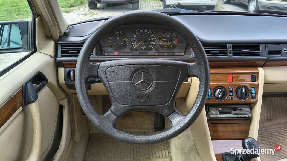 MercedesBenz W124 E200 16V 1993 Klasyk z Włoch 4/5 łódzkie Zgierz sprzedam