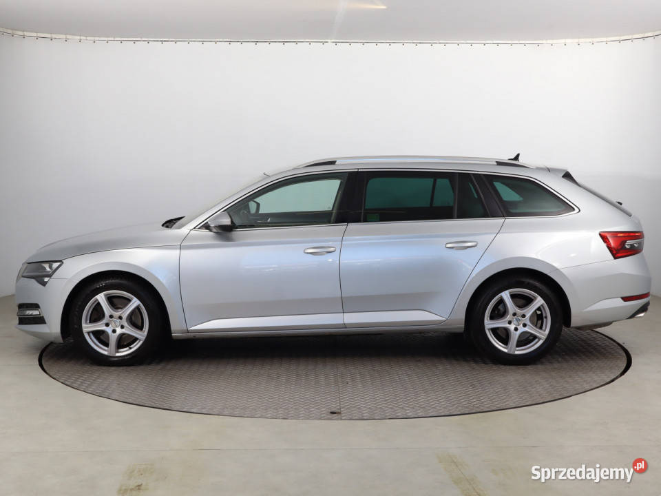 Skoda Superb 20 TSI isofix