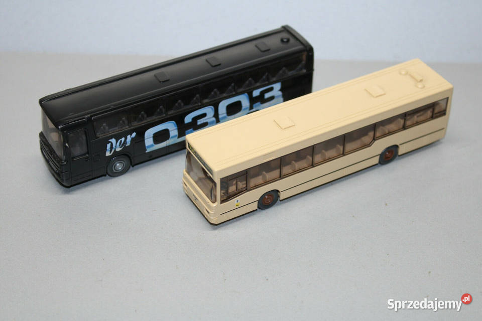 WIKING autobus turystyczny 187 H0 Mercedes nie