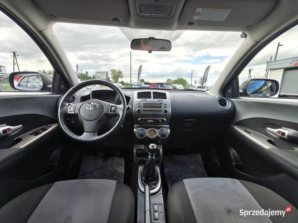 Toyota Urban Cruiser Napęd 4x4 AWD 14 D4D Urban Cruiser Zarszyn sprzedam
