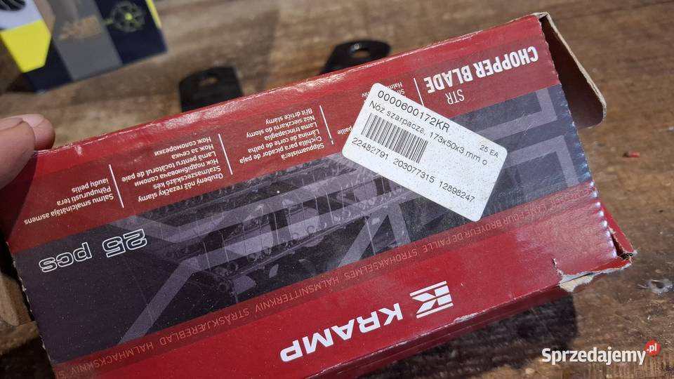 Nóż ruchomy sieczkarni 173x50x3 fi18 Kramp Do kombajnów sprzedam