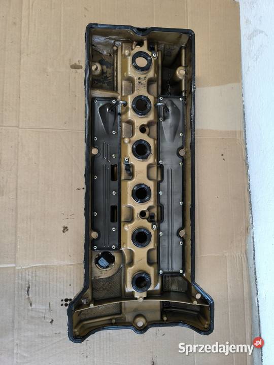 Pokrywa zaworów Mercedes M104 R129 W140 W202 podlaskie Grajewo sprzedam