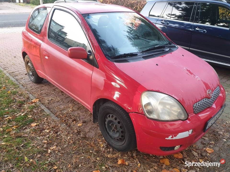 Toyota Yaris 14 D4D 2003 r klimatyzacja Rok produkcji 2003 Lublin