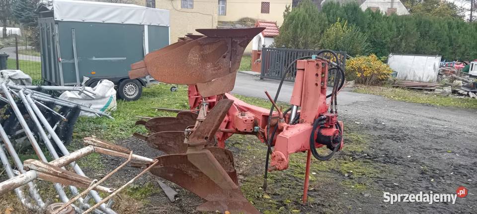 Plug 3 skibowy Krone hydraulicznie obracany Pługi Nysa