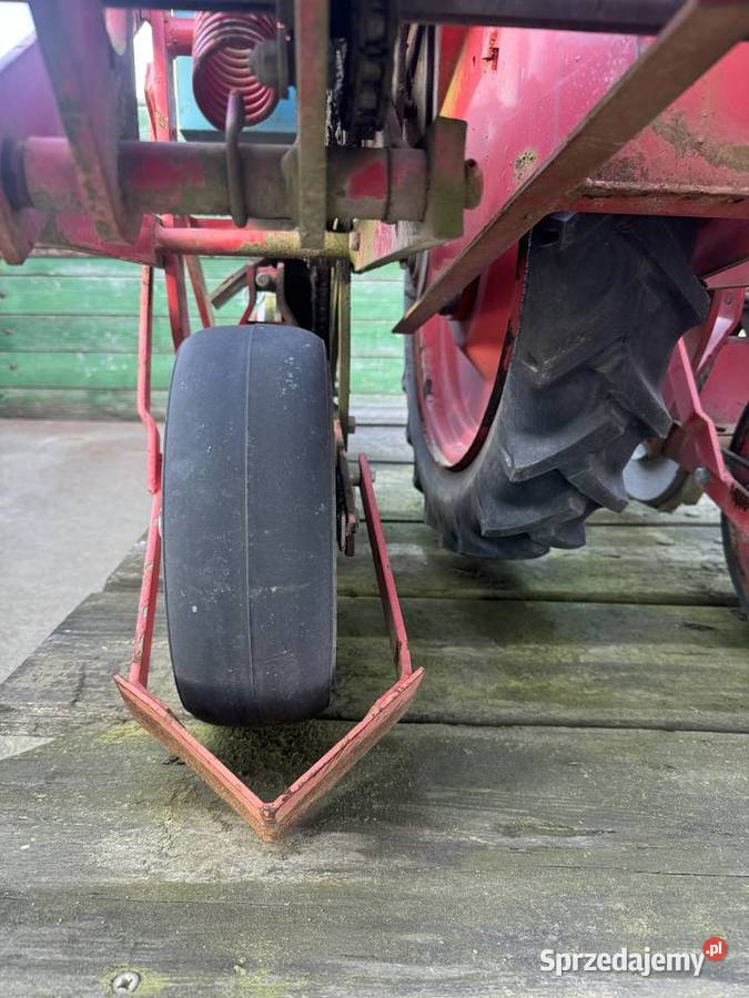 Siewnik do burakw Siewniki i sadzarki łódzkie Sieradz
