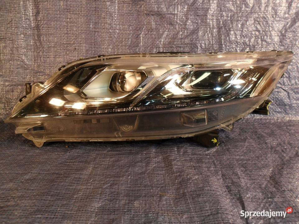 Mitsubishi Eclipse Cross reflektor prawy przedni Nowy Tomyśl