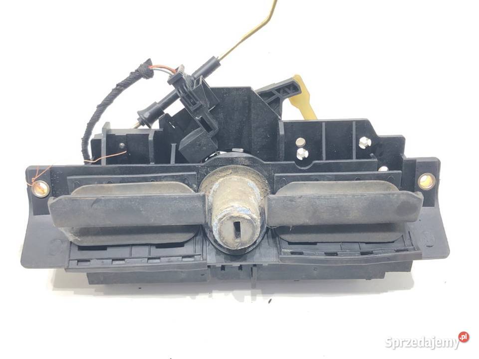 KLAMKA KLAPY TYŁ AUDI A3 8L Hatchback 9606 osobowe