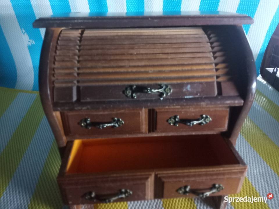 Szafkę sprzedam kujawsko-pomorskie Borówno