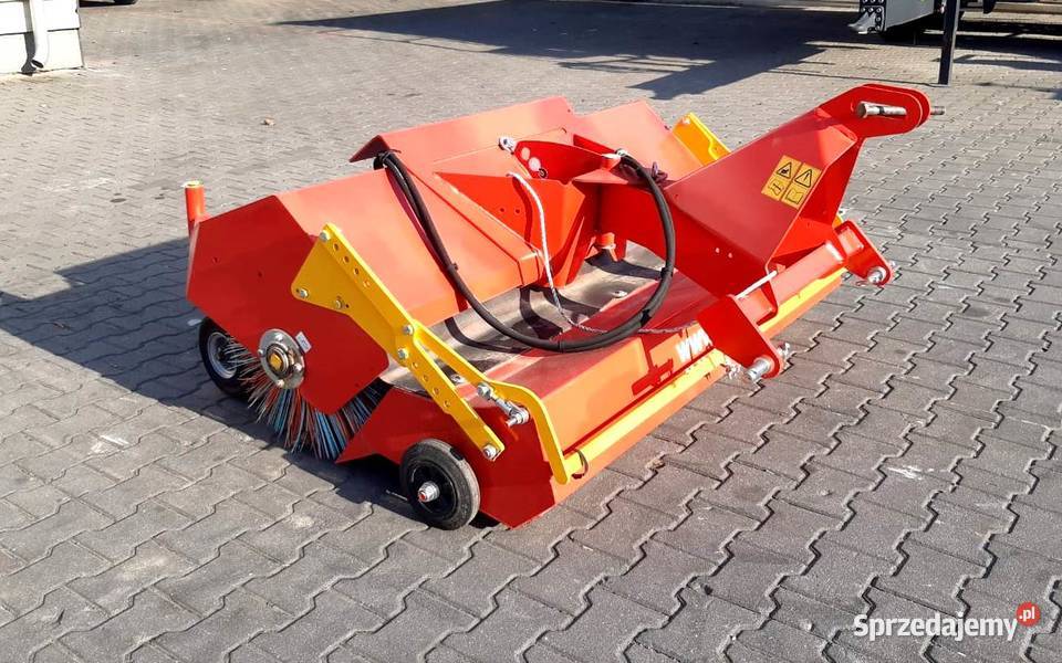 Zamiatarka ciągnikowa Rabaud Supernet 1600 Lublin