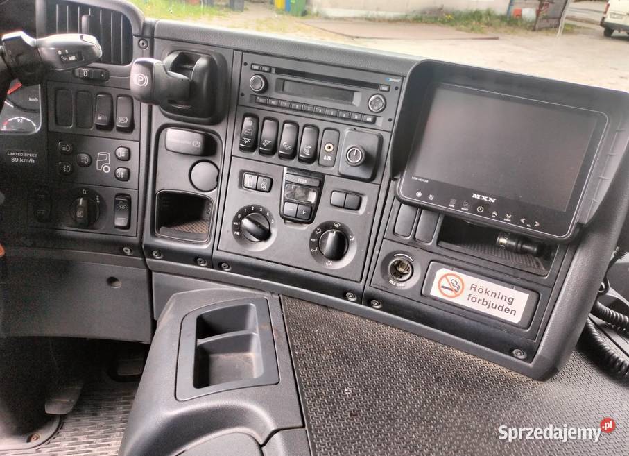 SCANIA P370 6x2 212 489 KONTENER IZOTERMA WINDA śląskie Częstochowa