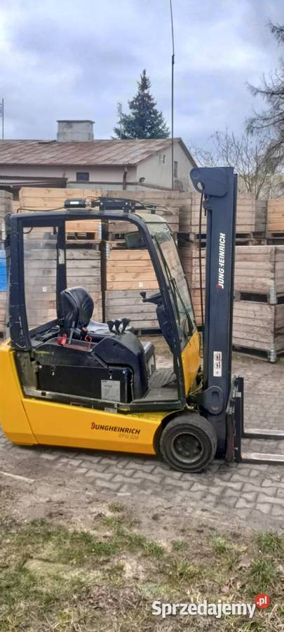 Sprzedam wózek widłowy Jungheinrich efg220 Wózki widłowe
