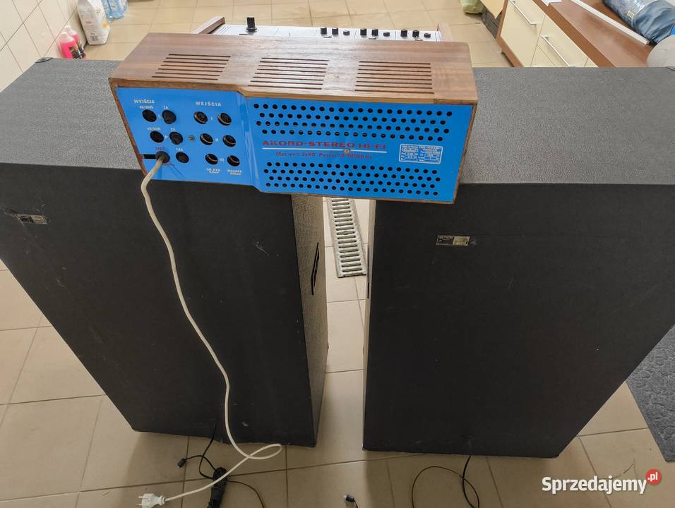 Kolumny Eltron 2x60W Wzmacniacz Akord Stereo 60W