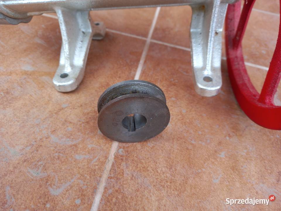 Maszynka do mielenia 32 AGD drobne Jarosław sprzedam