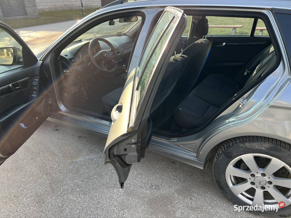 Mercedes W204 22 CDI Chroberz sprzedam